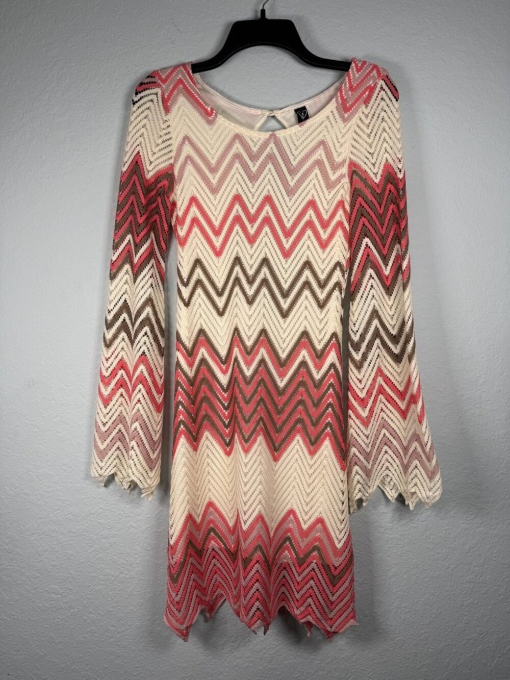 Windsor Bell Sleeve Knit Boho Mini Dress Women S Pink Red Chevron Open Back